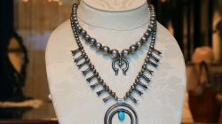 Naja Necklace